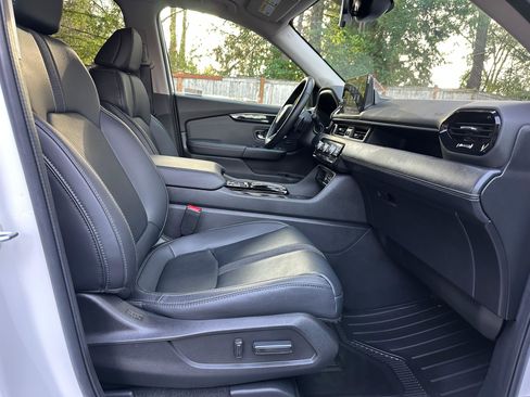 Used 2023 Honda Pilot EX-L image 10