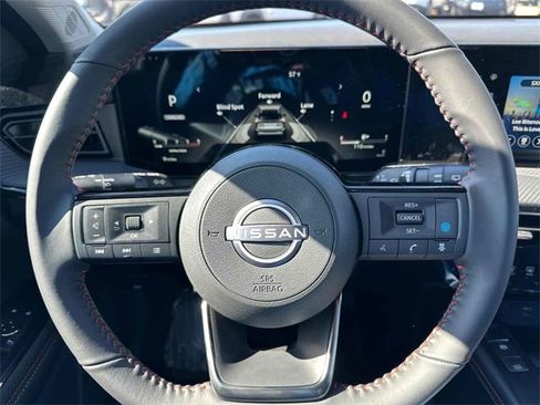 New 2025 Nissan Kicks SR image 20