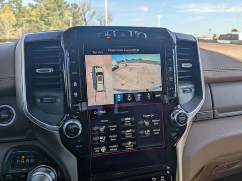 Used 2020 RAM 1500 Laramie image 14