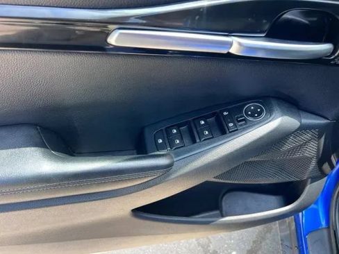 Used 2021 Kia Seltos S FWD image 16