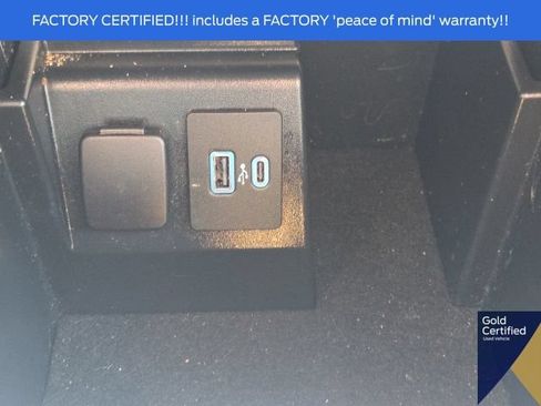 Used 2023 Ford Explorer XLT w/ Equipment Group 202A AWD/4WD image 36