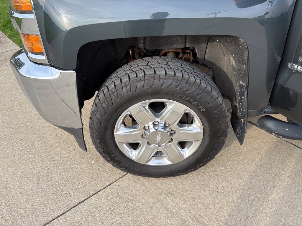 Used 2018 Chevrolet Silverado 2500 W/T w/ WT Convenience Package AWD/4WD image 22