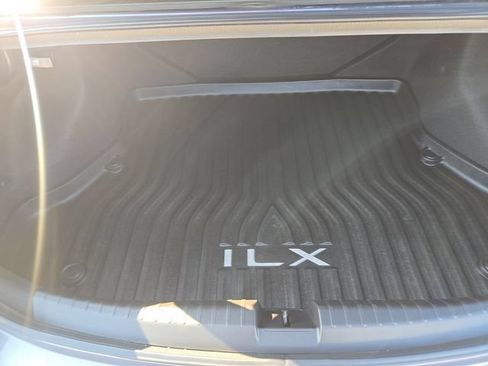 Used 2022 Acura ILX w/ Premium Package FWD image 23