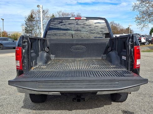 Used 2017 Ford F150 XLT image 27