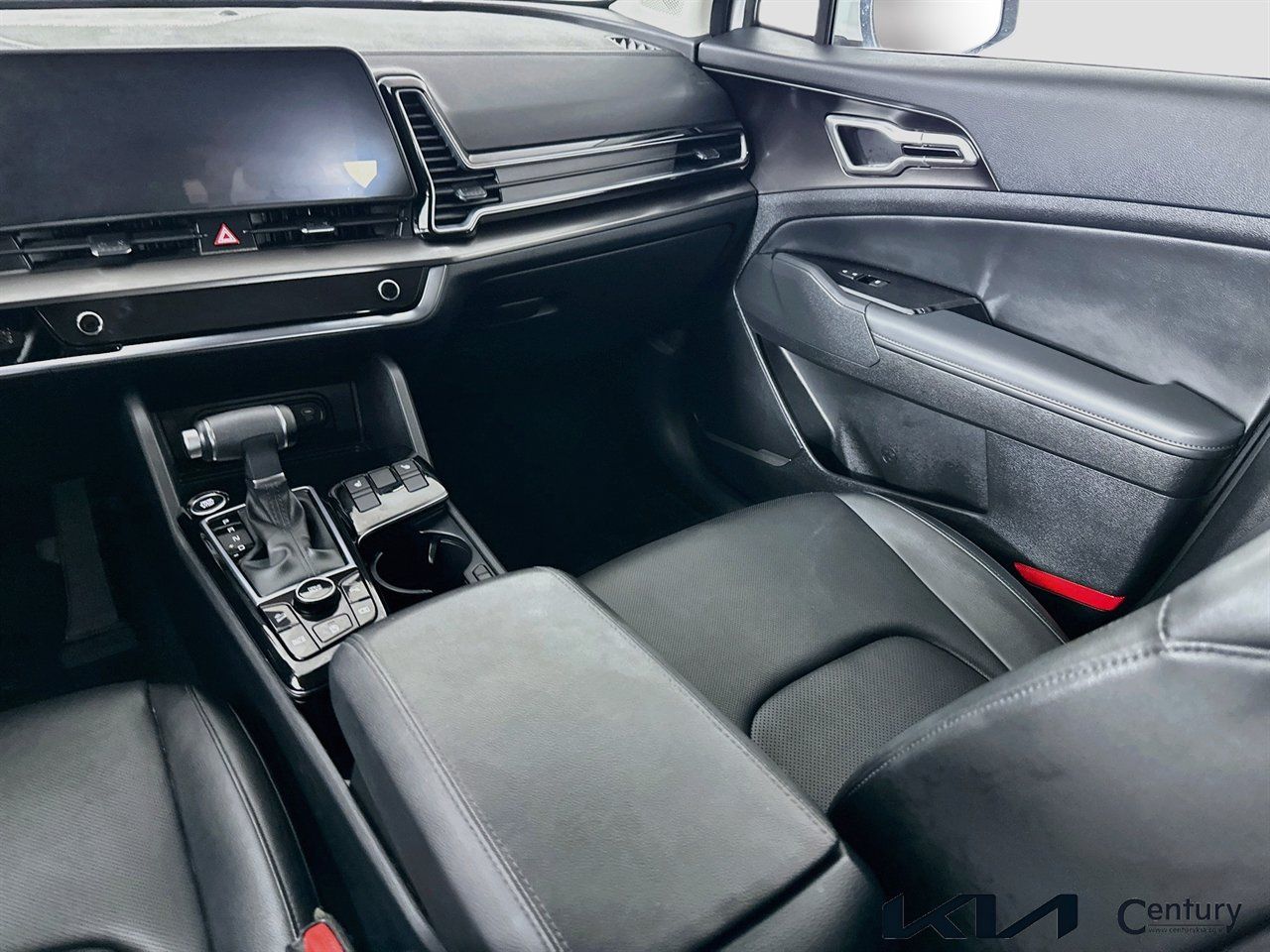 Certified 2025 Kia Sportage EX FWD image 23