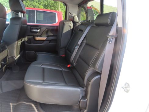 Used 2017 Chevrolet Silverado 1500 LTZ w/ High Desert Package AWD/4WD image 8