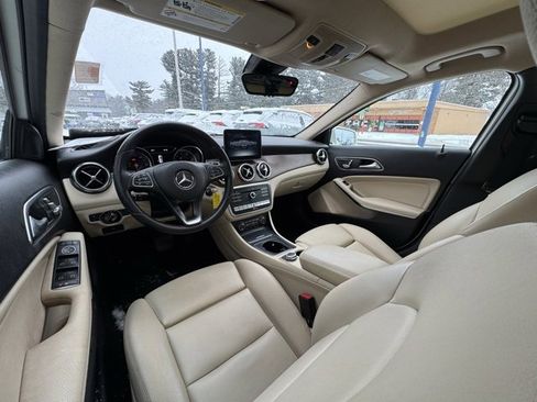 Used 2018 Mercedes-Benz GLA 250 GLA 250 image 25
