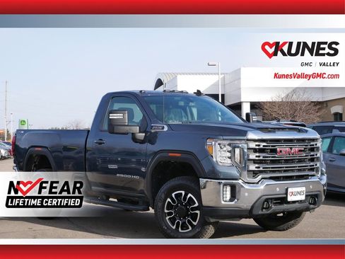 Used 2020 GMC Sierra 2500 SLE w/ SLE Convenience Package image 1