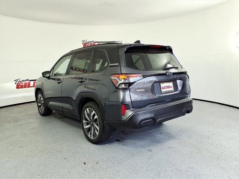 New 2025 Subaru Forester Touring image 2