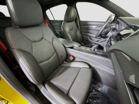 Used 2024 Cadillac CT5 V image 27