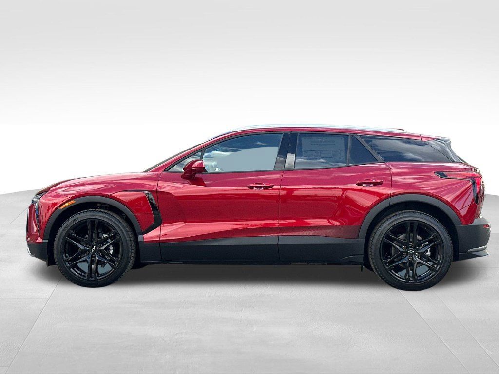 Used 2026 Chevrolet Blazer EV LT w/ LPO, Blackout Package FWD image 2