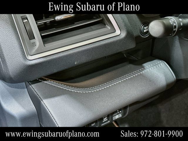 Used 2027 Subaru Ascent Touring AWD/4WD image 10