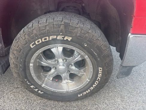Used 2014 Chevrolet Silverado 1500 LTZ w/ LTZ Plus Package AWD/4WD image 7