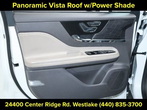 Certified 2022 Lincoln Corsair AWD w/ Premium Package image 16