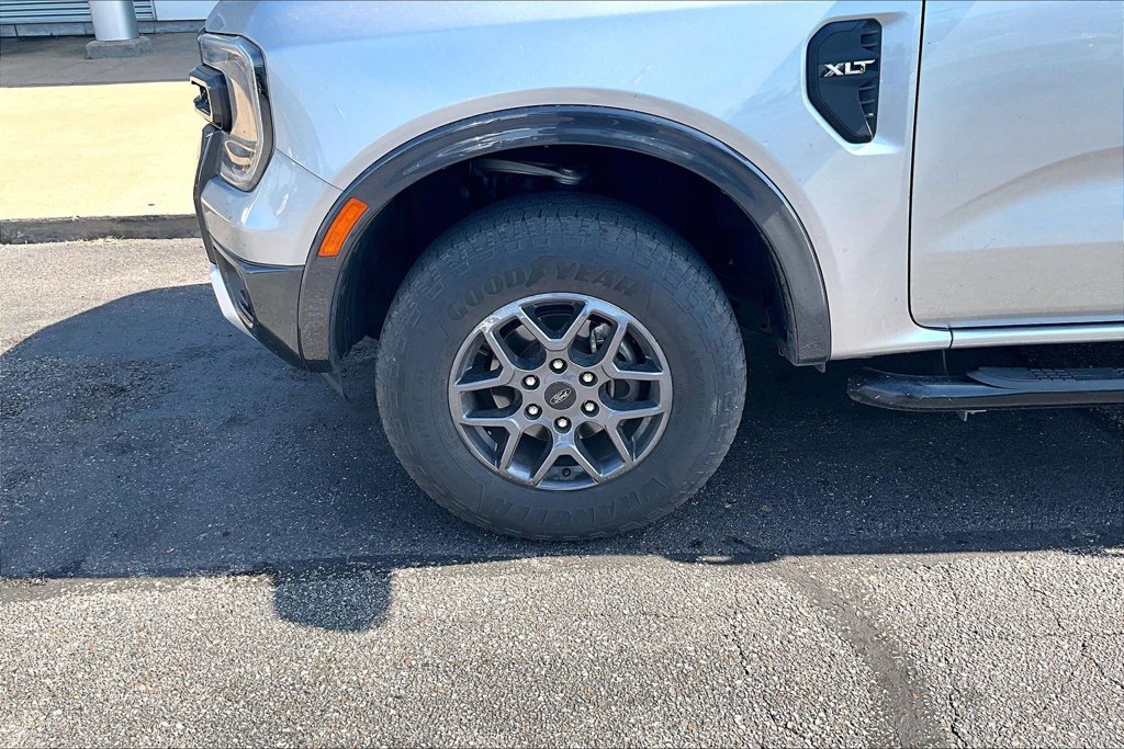 Used 2024 Ford Ranger XLT w/ Trailer Tow Package RWD image 4