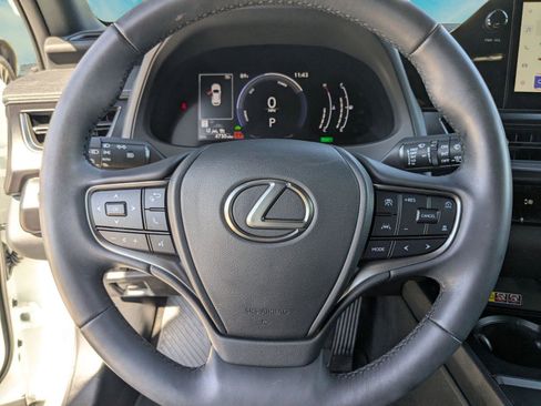Certified 2025 Lexus UX 300h FWD image 9