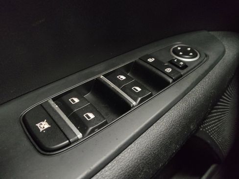 Used 2021 Kia Forte LXS FWD image 27