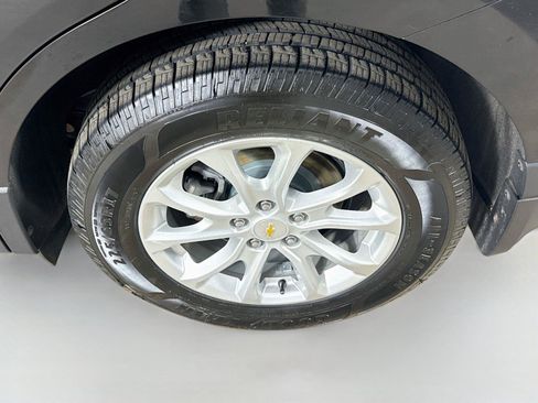 Used 2018 Chevrolet Equinox LT AWD/4WD image 29
