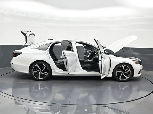 Used 2022 Honda Accord Sport image 31