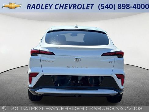 Certified 2024 Buick Envista Sport Touring w/ Convenience I Package FWD image 18