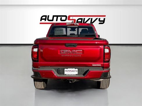 Used 2025 GMC Canyon Elevation image 6