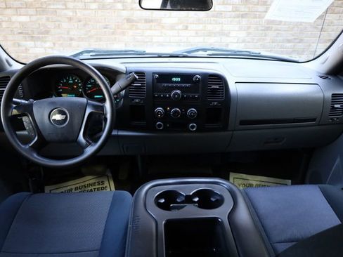 Used 2011 Chevrolet Silverado 1500 W/T image 24