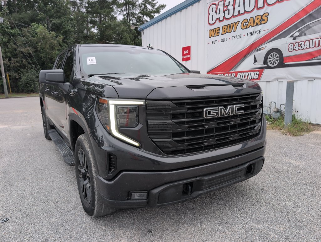 Used 2022 GMC Sierra 1500 Elevation AWD/4WD image 1