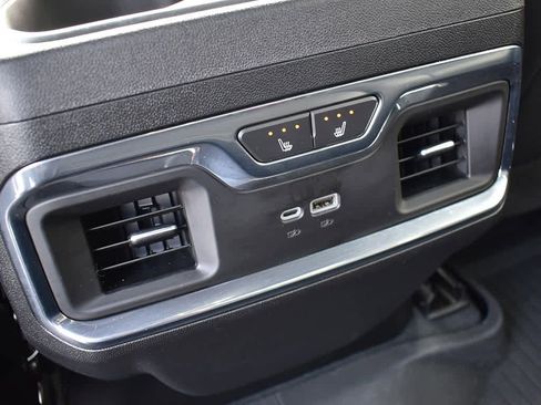 Used 2024 Chevrolet Silverado 2500 LTZ w/ LTZ Plus Package image 26