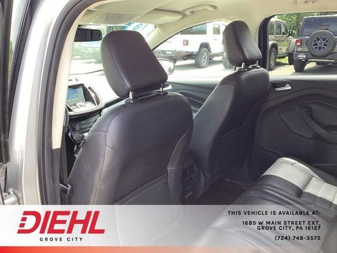 Used 2018 Ford Escape Titanium w/ Ford Safe & Smart Package AWD/4WD image 20