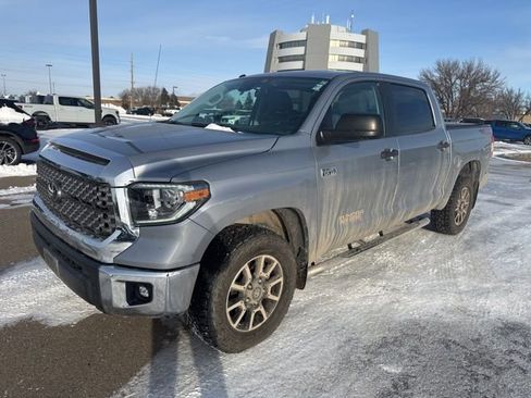 Used 2018 Toyota Tundra SR5 w/ TRD Off Road Package image 2