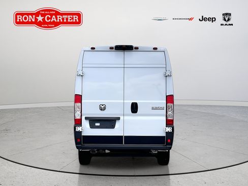 Used 2025 RAM ProMaster 2500 w/ Convenience Group FWD image 5