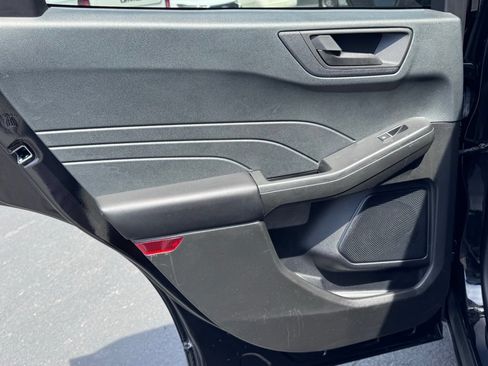 Used 2023 Ford Escape Active FWD image 23