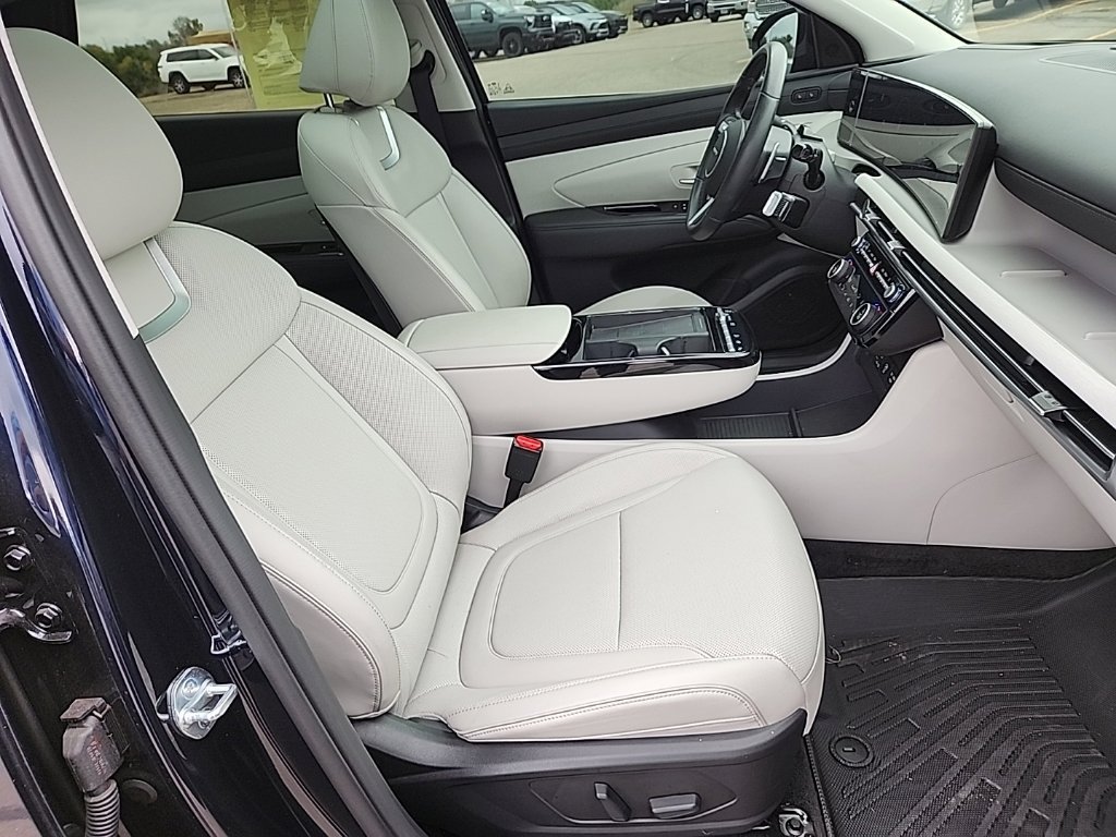 Used 2025 Hyundai Tucson Limited AWD/4WD image 50