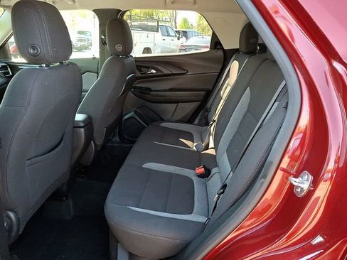 Certified 2024 Chevrolet TrailBlazer LT AWD/4WD image 9