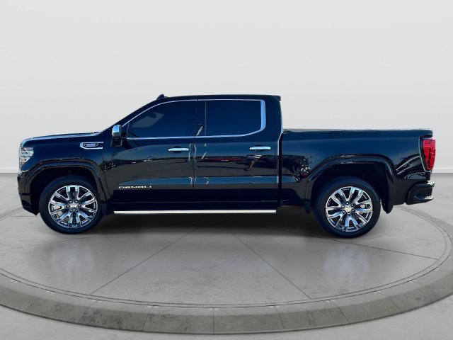 Used 2024 GMC Sierra 1500 Denali AWD/4WD image 9