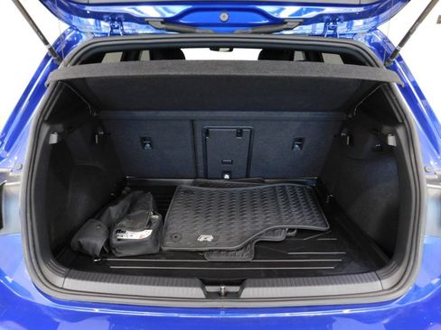 Used 2024 Volkswagen Golf R AWD/4WD image 64