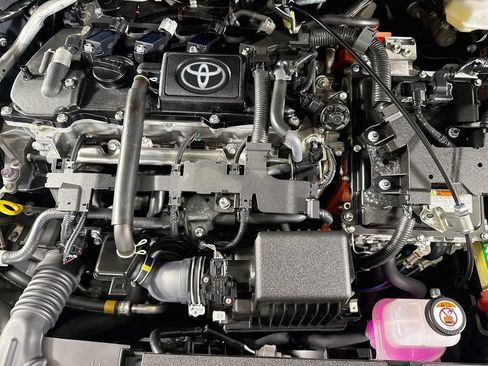 Used 2025 Toyota Corolla LE w/ LE Premium Package FWD image 31