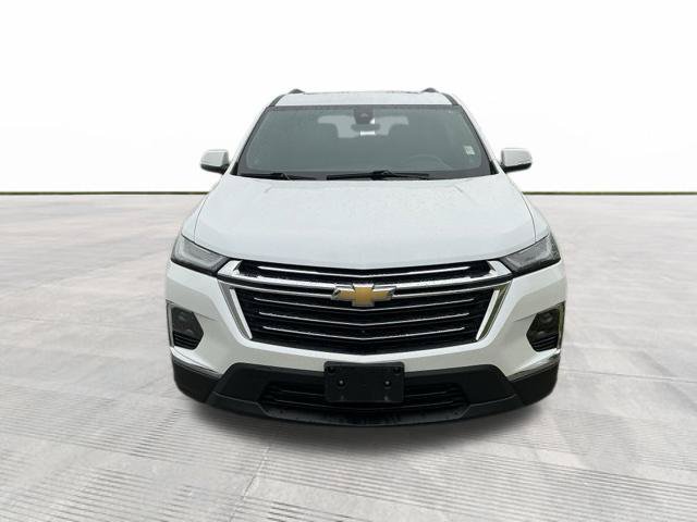 Used 2023 Chevrolet Traverse LT w/ LT Premium Package AWD/4WD image 8