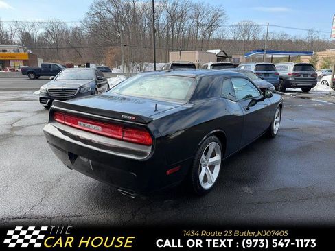 Used 2009 Dodge Challenger SRT8 w/ SRT Option Group II image 10