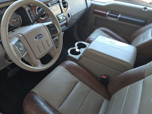 Used 2010 Ford F250 Cabela's AWD/4WD image 10