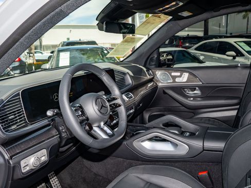 Used 2024 Mercedes-Benz GLE 53 AMG 4MATIC image 16