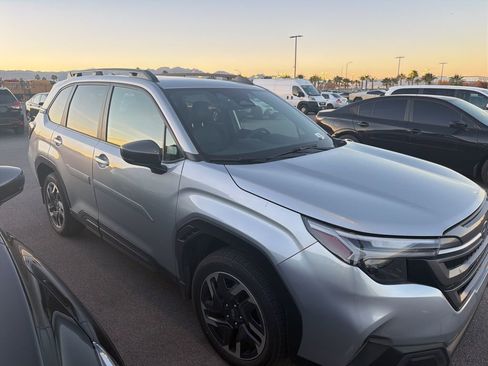 Used 2025 Subaru Forester Limited w/ Popular Package #1 image 8