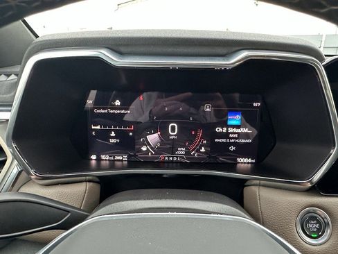 Used 2025 GMC Canyon Denali image 26