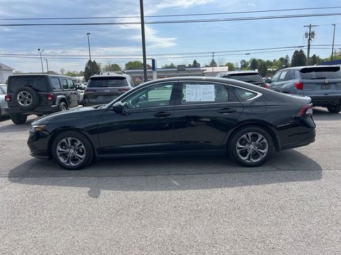 Used 2023 Honda Accord EX image 2