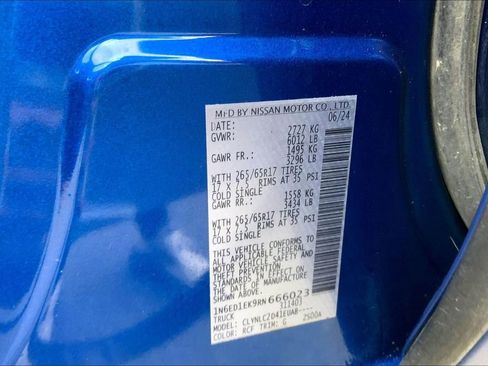 Used 2024 Nissan Frontier SV w/ SV Convenience Package image 14