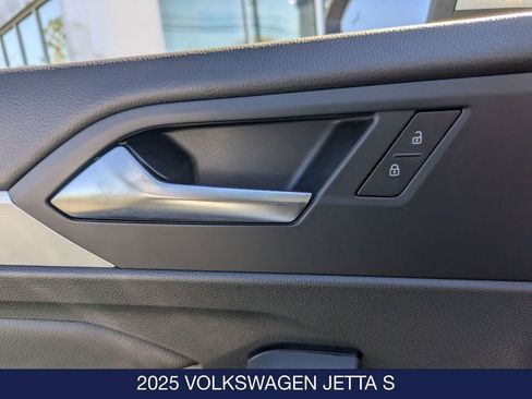 New 2025 Volkswagen Jetta S image 7