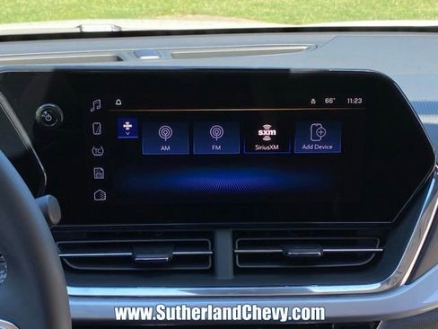 New 2026 Chevrolet Trax LT w/ Sunroof Package FWD image 25