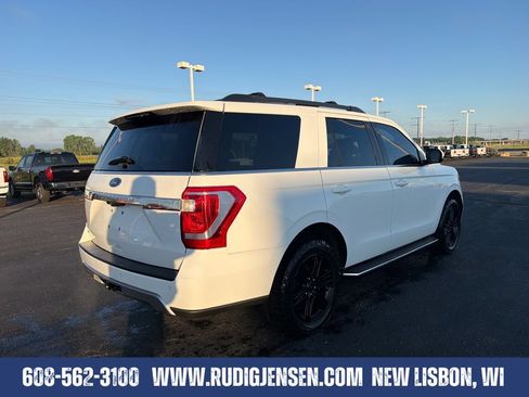Used 2021 Ford Expedition XLT AWD/4WD image 6