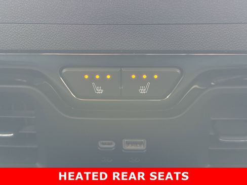 Used 2023 GMC Sierra 1500 AT4 w/ Technology Package image 23