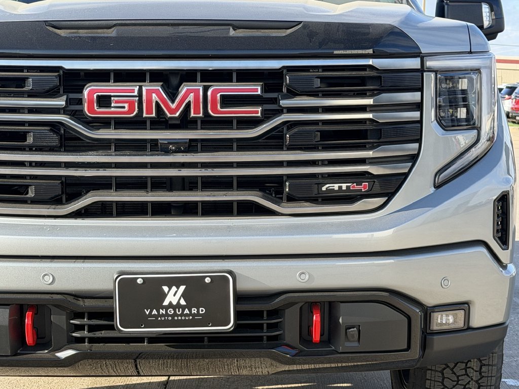New 2026 GMC Sierra 1500 AT4 w/ AT4 Premium Package AWD/4WD image 8